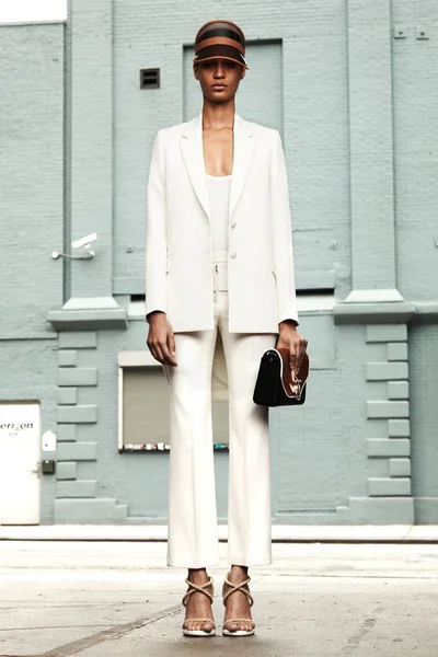 Look 17